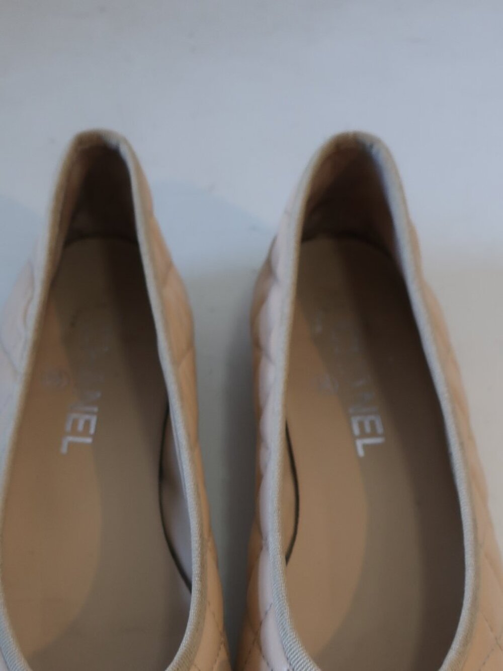 Women Chanel Nude Quilted Leather Logo Bow Tie Ballet Flats 38 1/2 EUR/US 8.5 - Picture 10 of 10